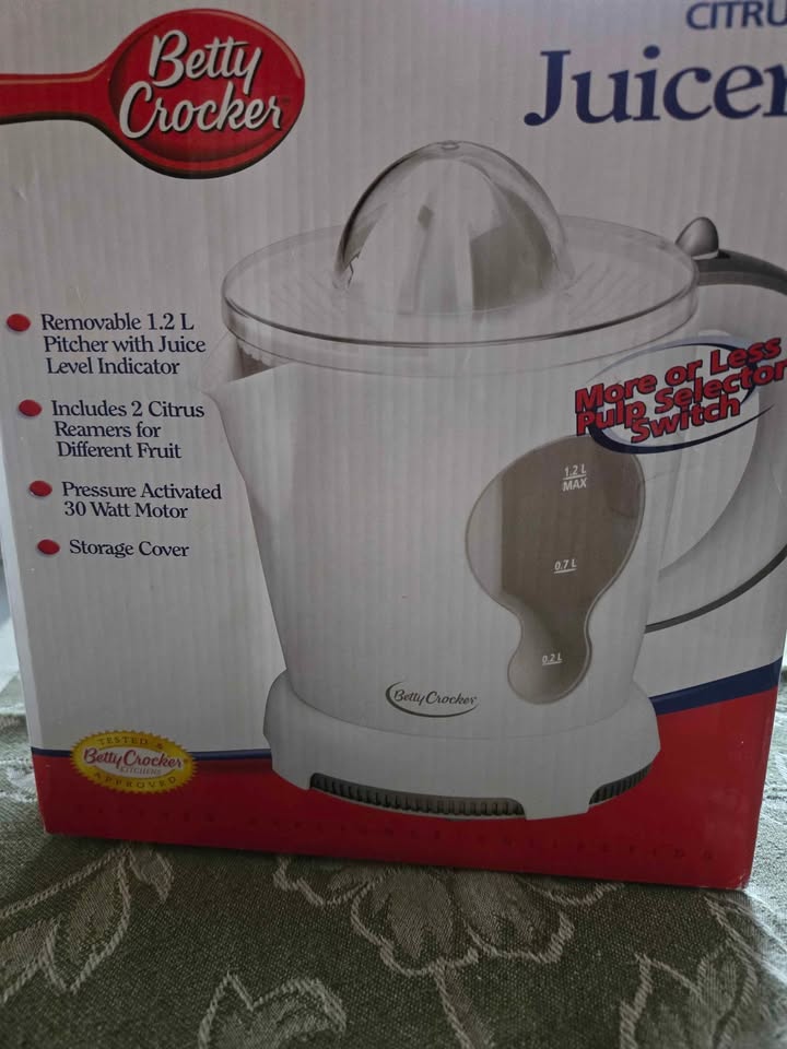 Citrus juicer - photo 2