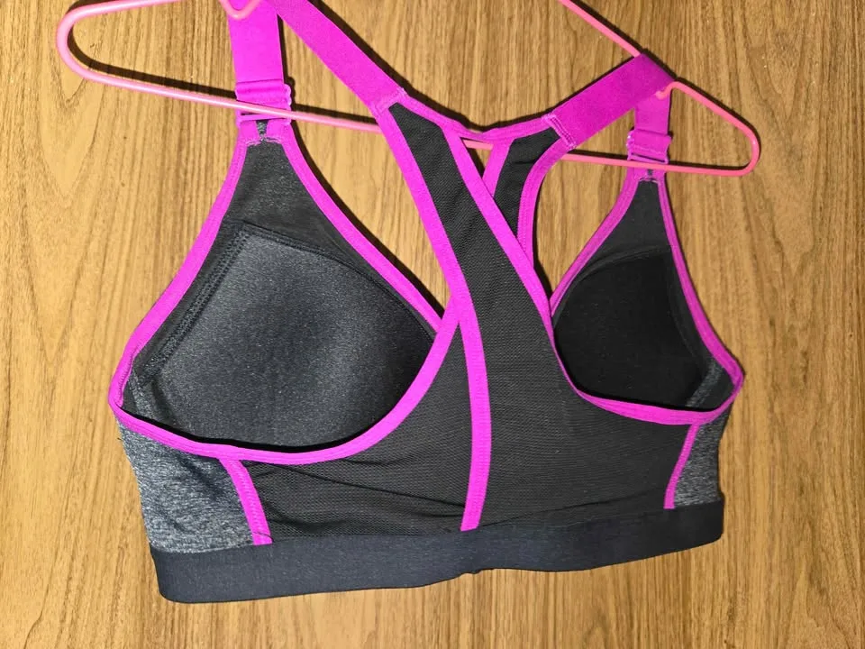 Sports bra image indicator(2)