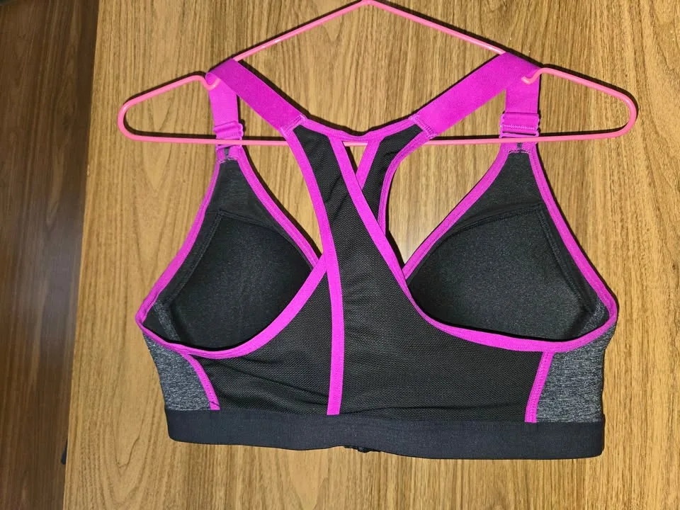 Sports bra image indicator(3)