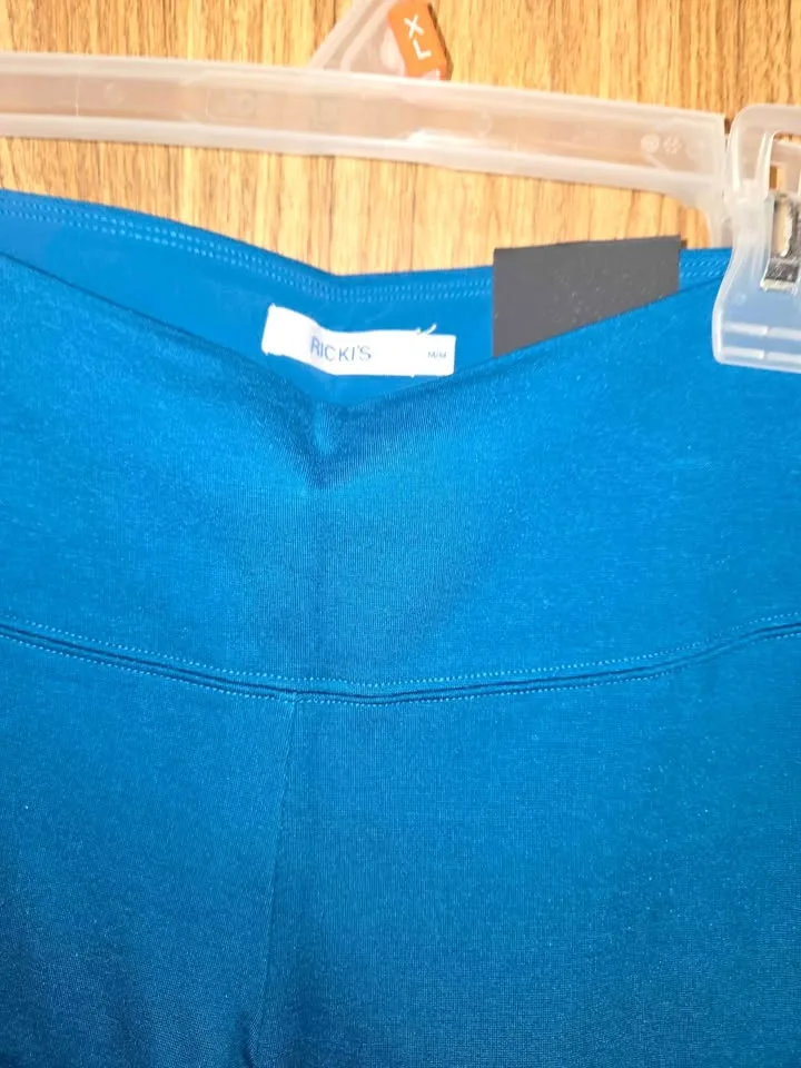 Leggings image indicator(2)