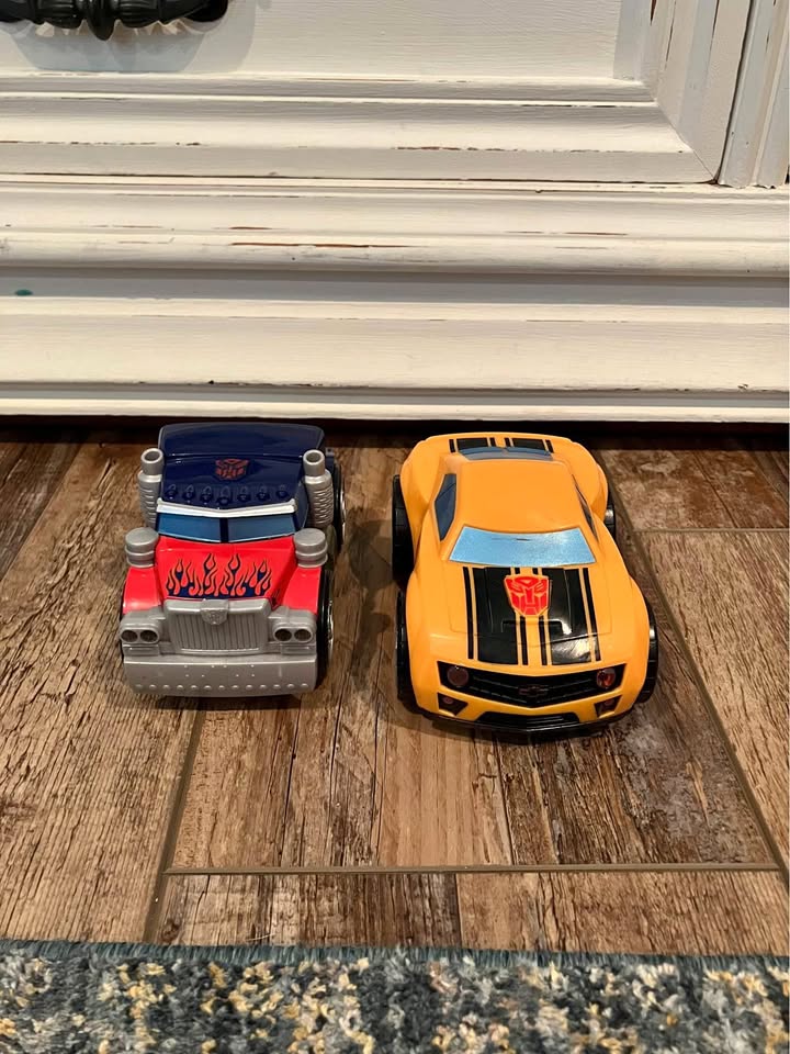Transformers Optimus and Bumble Bee Talking Cars