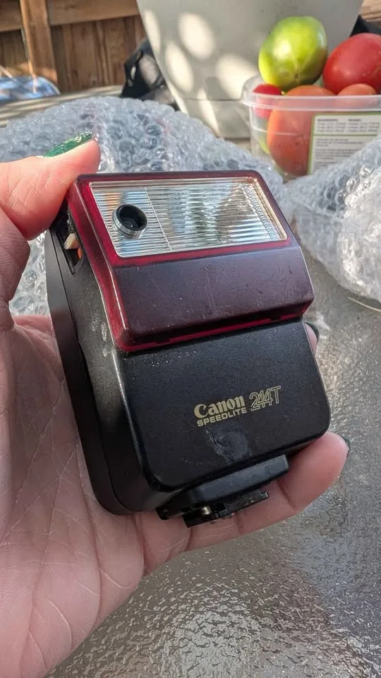 Canon T50 & Accessories image indicator(4)