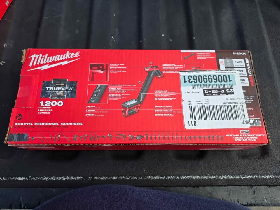 Milwaukee M12 Undercarrage LED Light + Battery - photo 4
