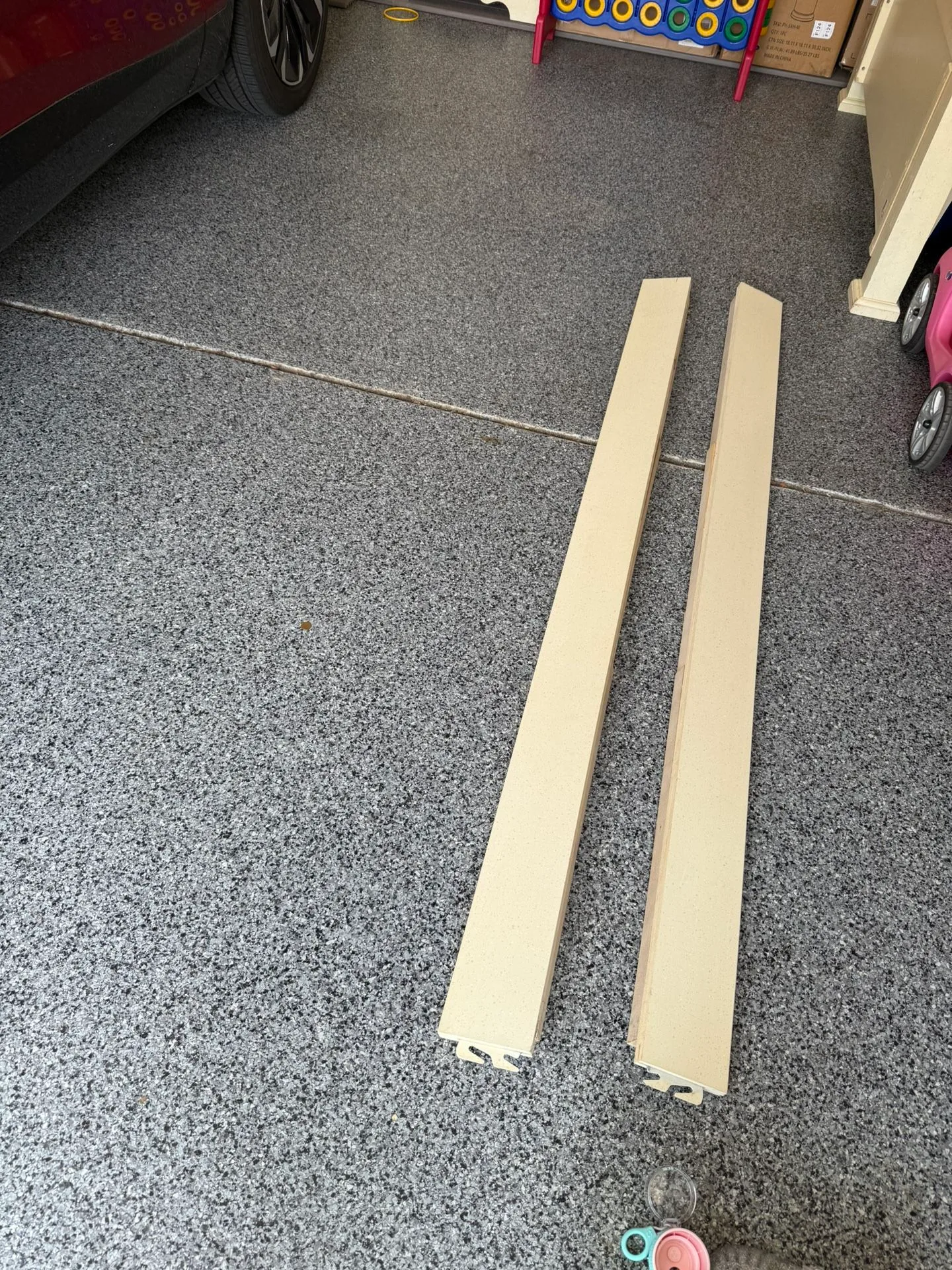 Queen Bed Room Set With Headboard & Footboard image indicator(11)