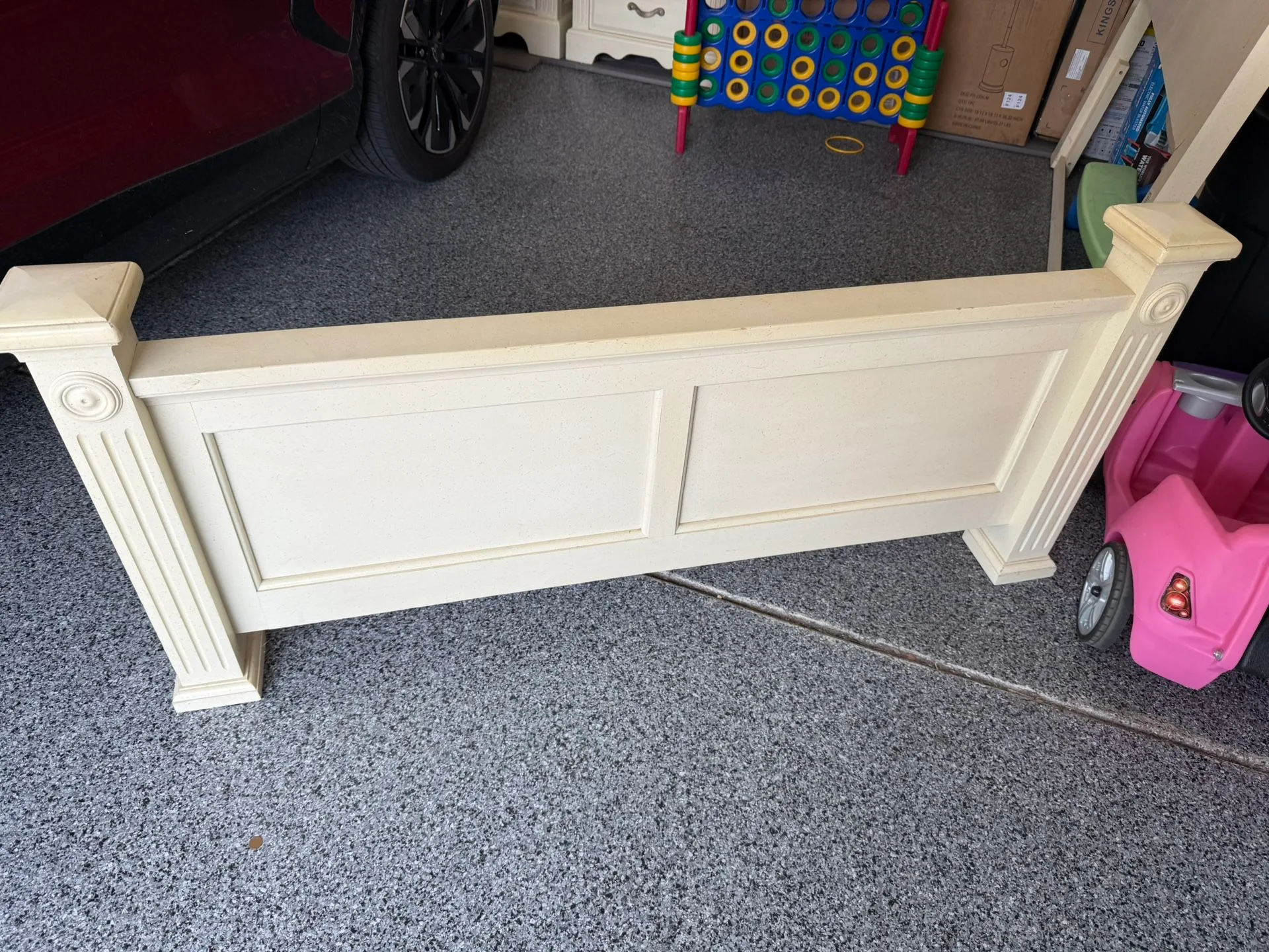 Queen Bed Room Set With Headboard & Footboard image indicator(10)