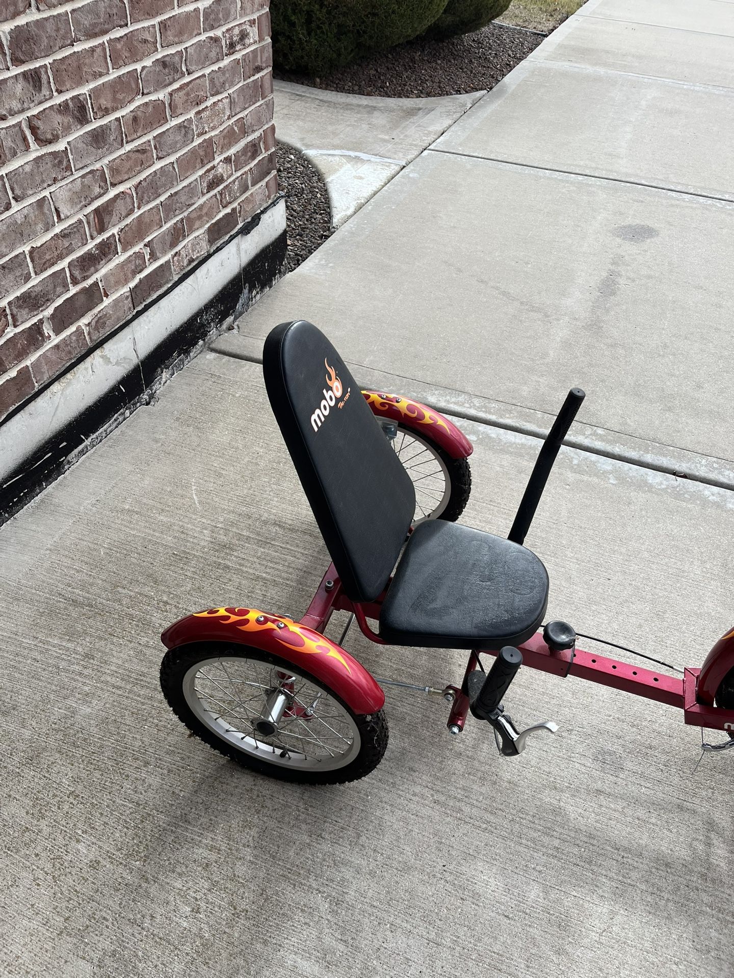 MOBO TRITON 3-WHEELED BIKE - photo 3