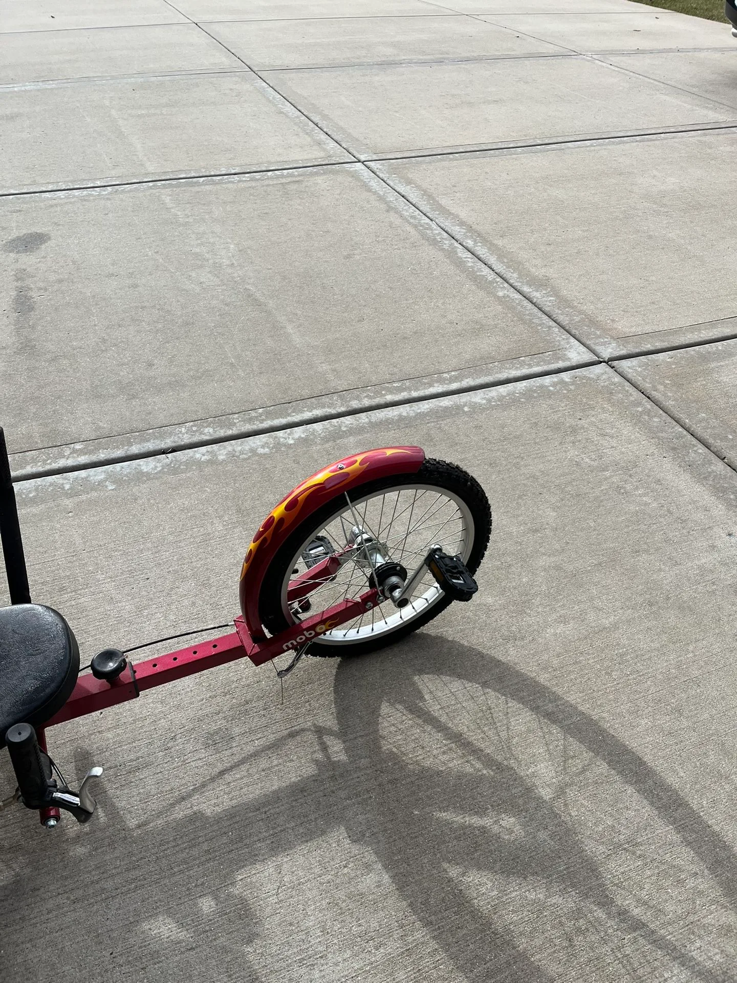 MOBO TRITON 3-WHEELED BIKE image indicator(4)