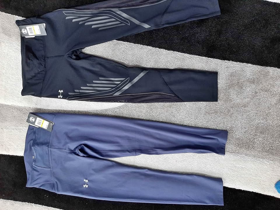 Brand new tag attached Under Armour heat collection size medium