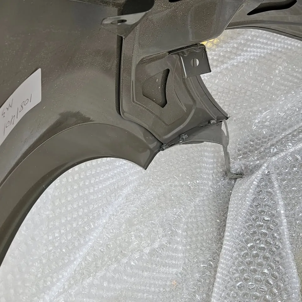 Tesla MODEL 3 FRONT FENDER LEFT SIDE NEW image indicator(3)