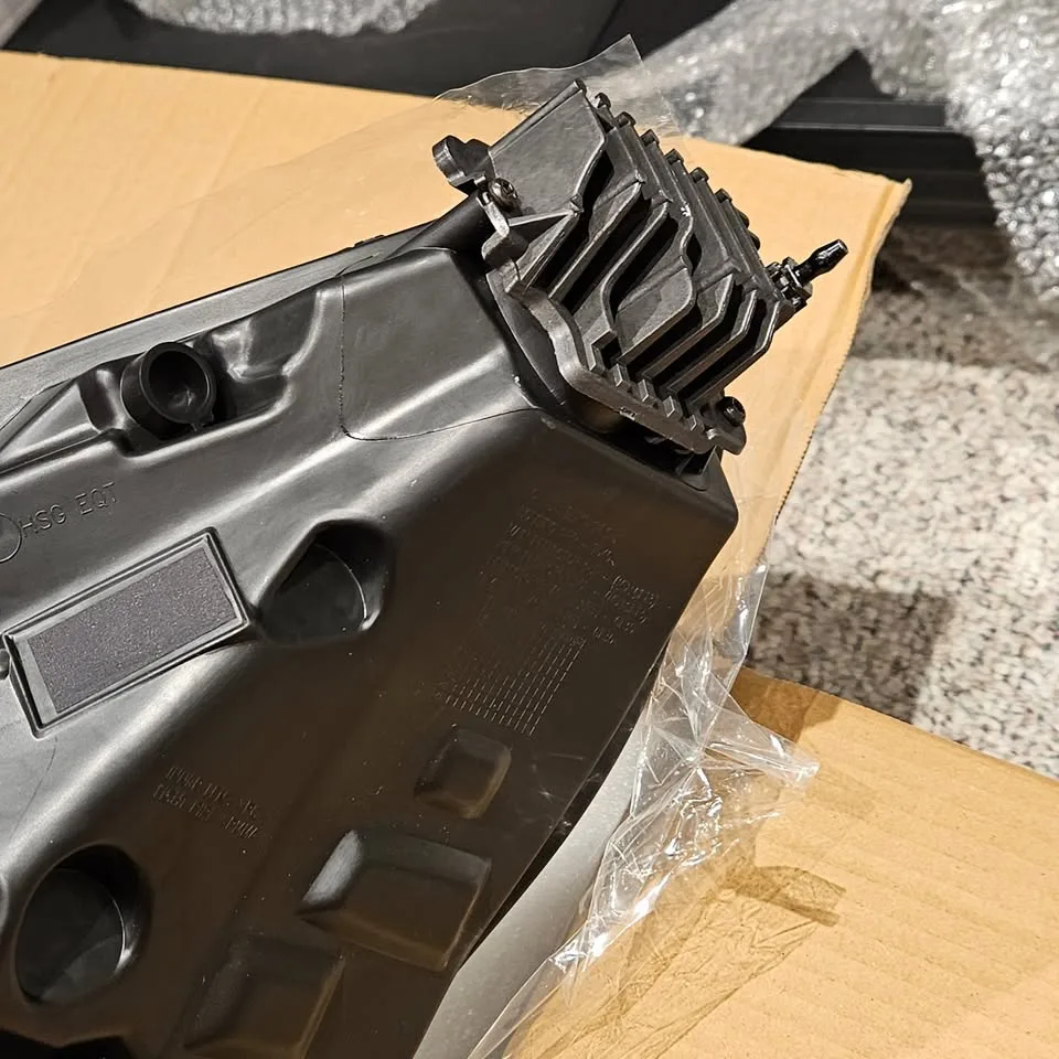 Tesla [hidden information]-C MODEL 3 RIGHT LED HEADLIGHT REFLECT image indicator(3)