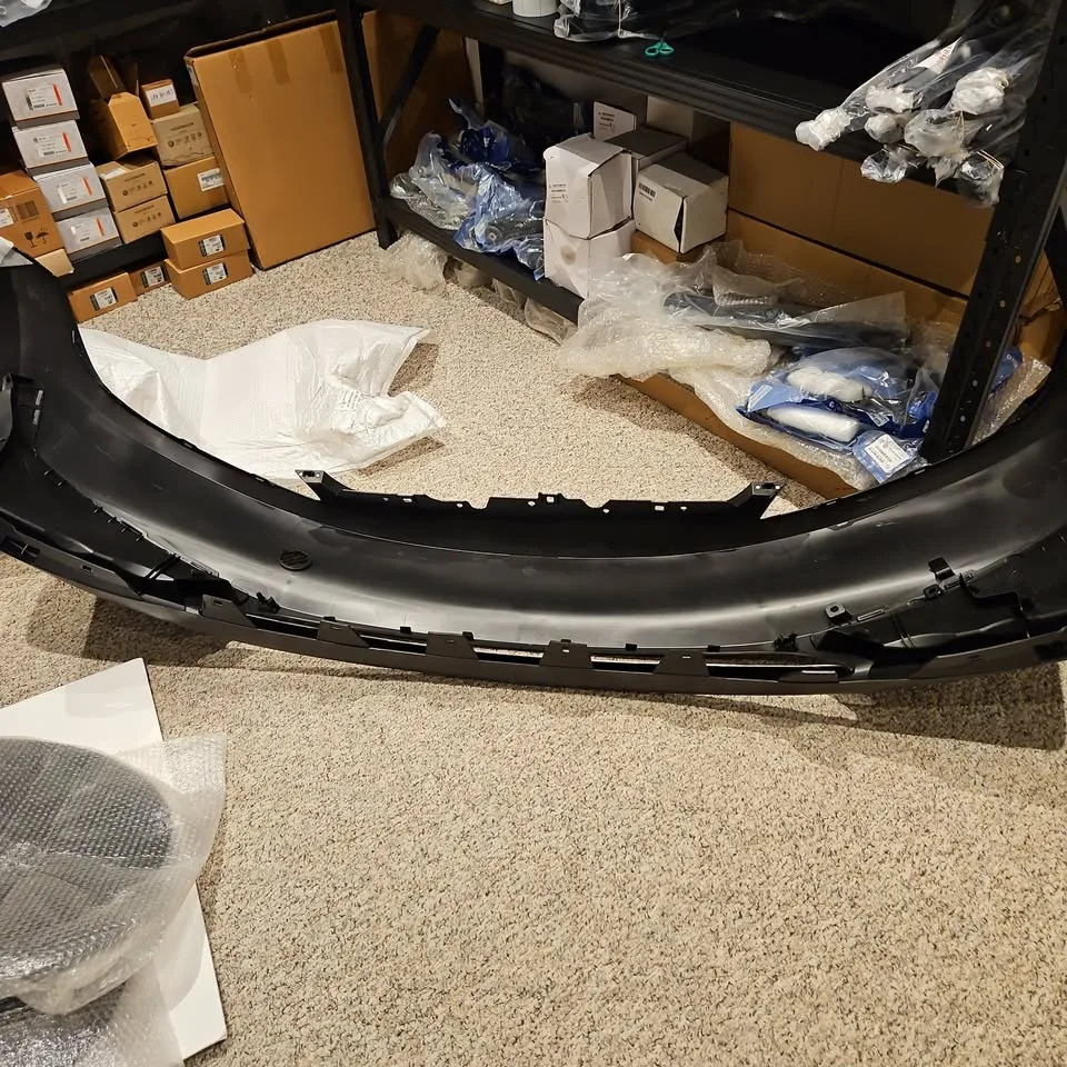 Tesla 1694314-SC-E03 2024 Model 3 Front Bumper New image indicator(2)