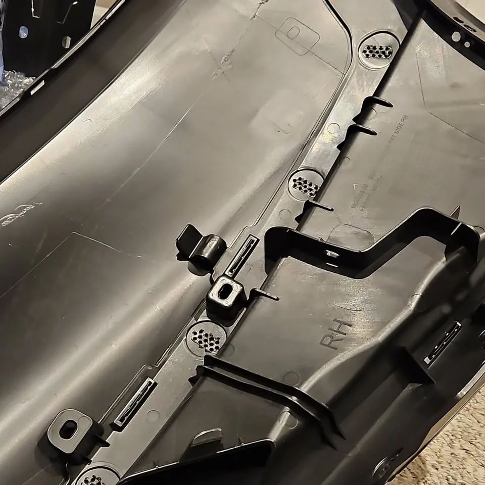 Tesla 1694314-SC-E03 2024 Model 3 Front Bumper New image indicator(5)