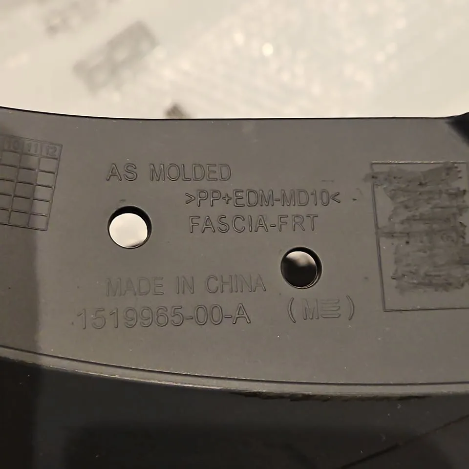 Tesla [hidden information]-A Model 3 front bumper NEW image indicator(7)