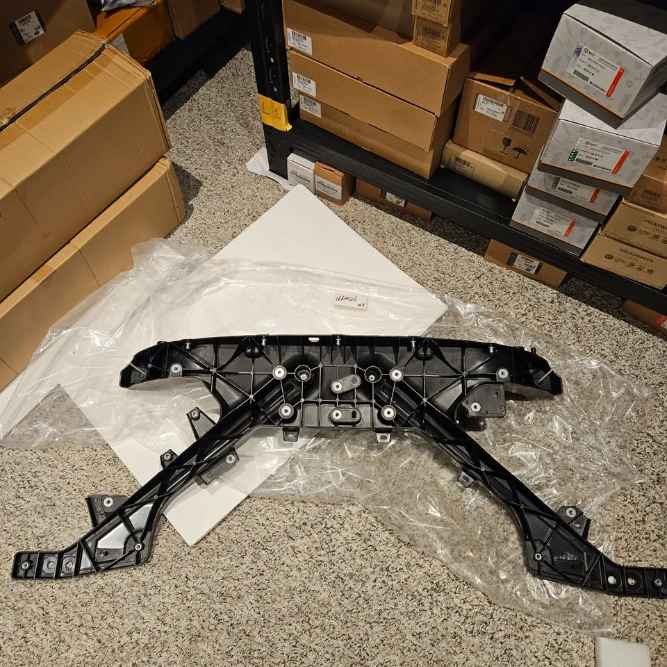 Tesla [hidden information]-A/[hidden information]-C MODEL Y RADI image indicator(2)