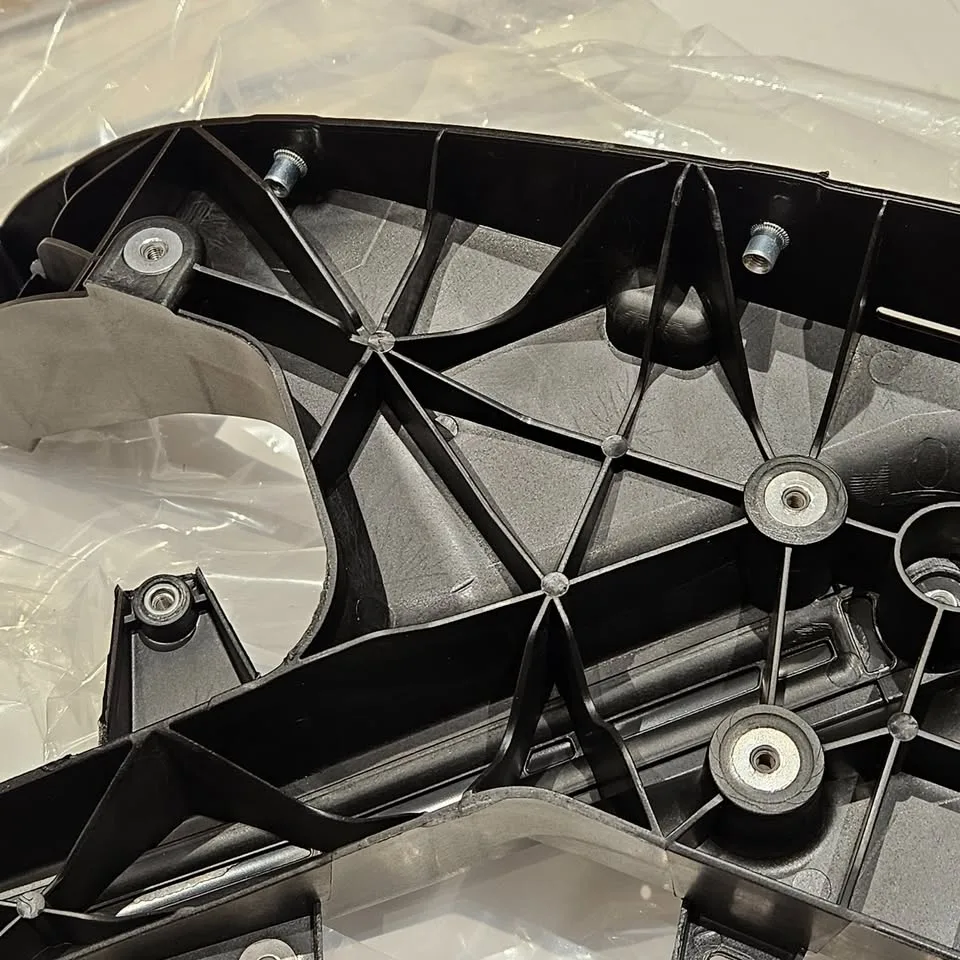 Tesla [hidden information]-A/[hidden information]-C MODEL Y RADI image indicator(6)