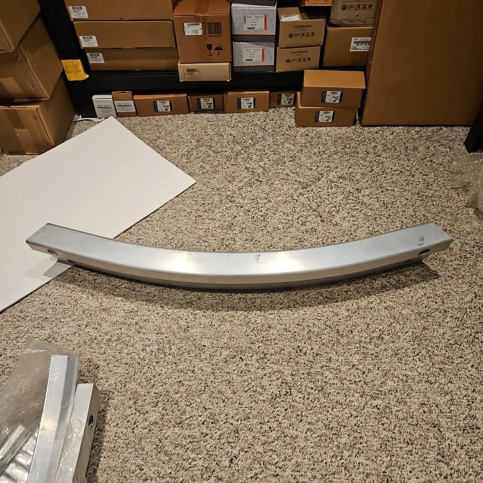 Tesla 1095314-00-C M3 Rear Bumper Beam image indicator(5)