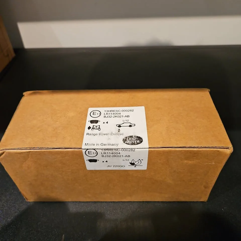 OEM LR114004 Disc Brake Pad Set – Front image indicator(2)