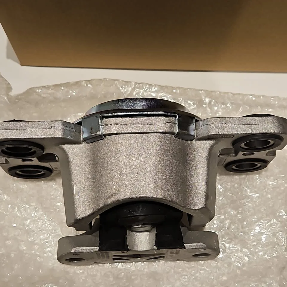 OEM LR024738 LAND ROVER TRANSMISSION MOUNT image indicator(7)