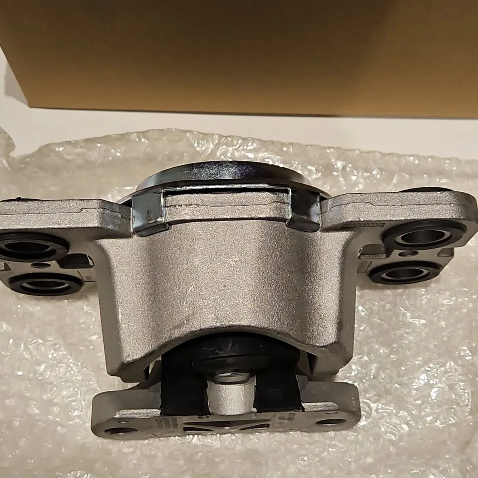 OEM LR024738 LAND ROVER TRANSMISSION MOUNT image indicator(8)