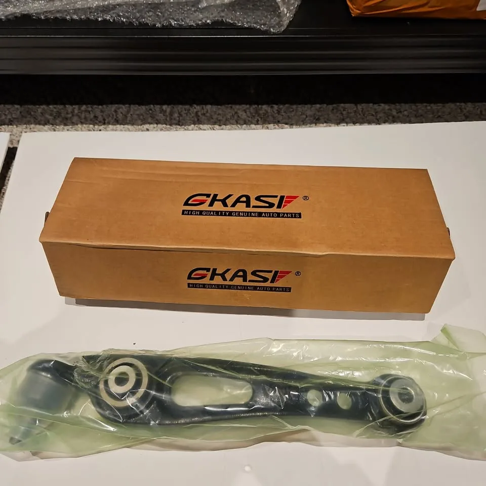 2 PCS GKASI LR171072 LR171073 Rear Lower Control Arm L&R image indicator(2)