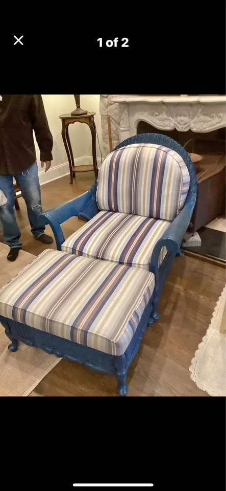 Wicker chair with ottoman image indicator(2)