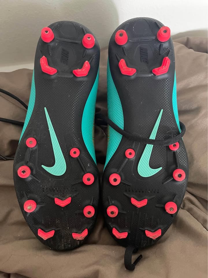 Nike Superfly 6 CR7 soccer cleats - photo 2
