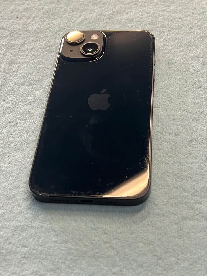 iPhone 14 128gb 89% Battery health - photo 5