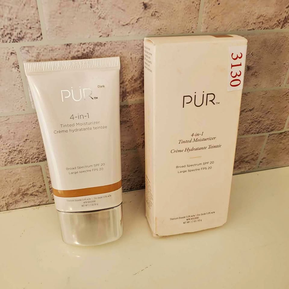 PUR 4-in-1 Tinted Moisturizer (new factory sealed)