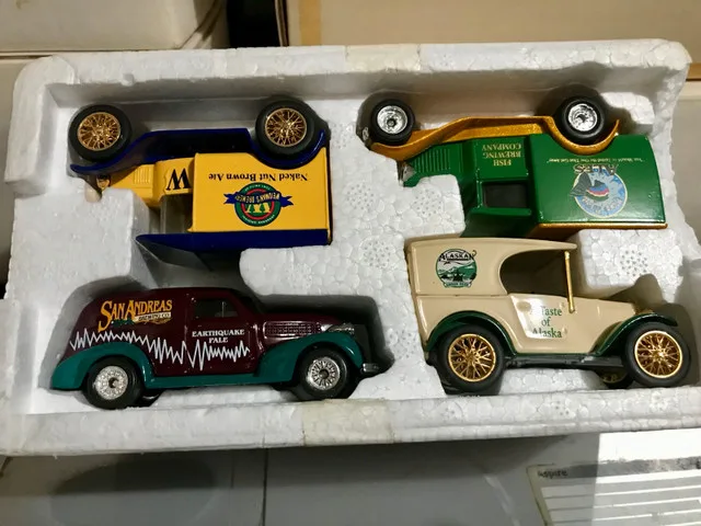 Brookstone Diecast Cars image indicator(3)
