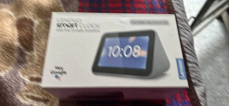 Levono smart clock thumbnail