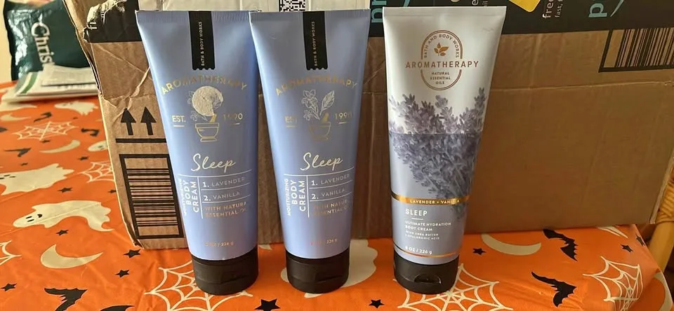 Bath & Body Works lavender vanilla body cream thumbnail