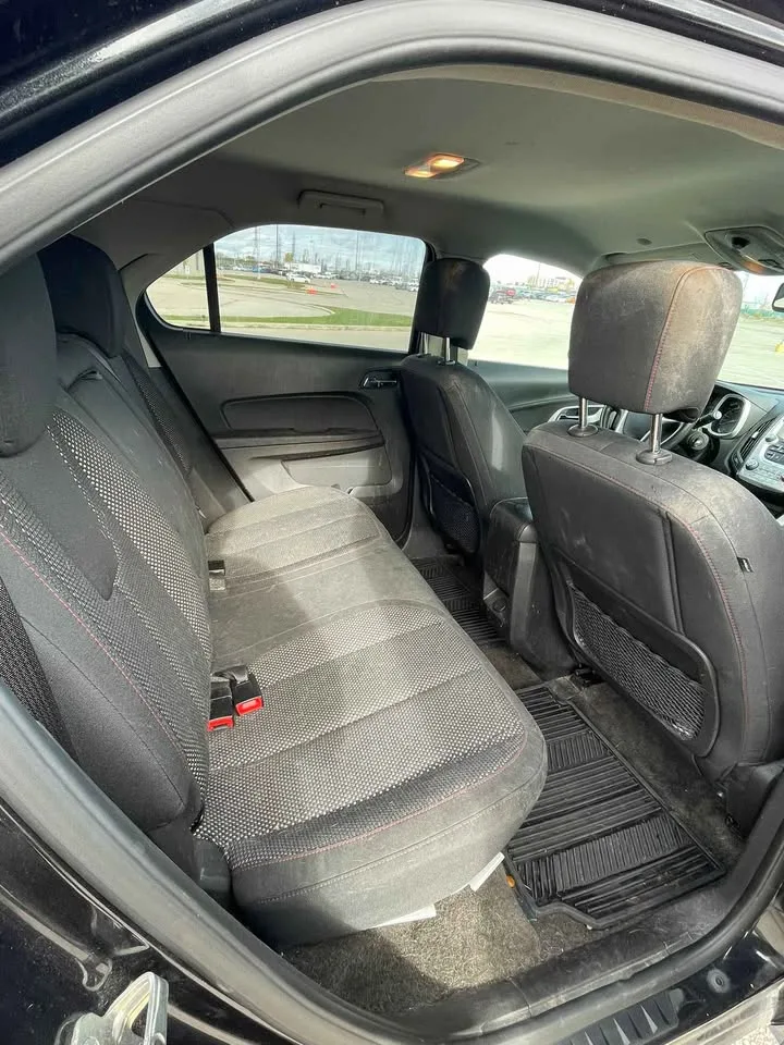 2011 Chevrolet Equinox image indicator(5)