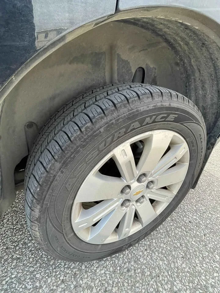 2011 Chevrolet Equinox image indicator(7)