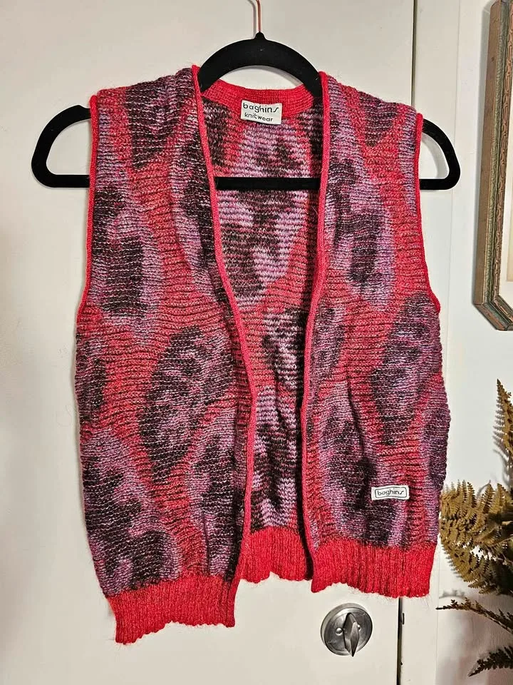 Vintage Mohair Wool Knit Womens Vest Grandpacore Red Purple