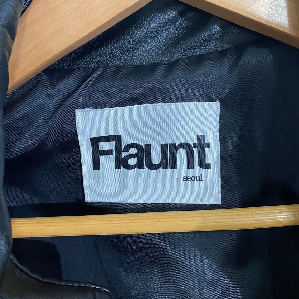 Vegan Leather Cropped Moto jacket by Flaunt Seoul image indicator(5)