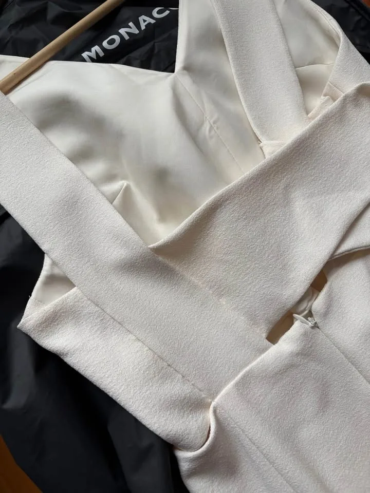 Club Monaco White Jumpsuit Size 10 image indicator(5)