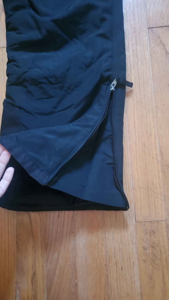 Adult Snowpants Size Medium - Black - Bib Snowpants - photo 2
