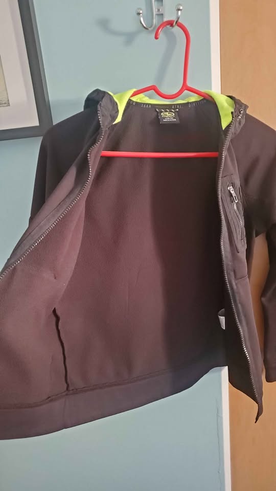 Boys Hooded Fleece Jacket - Zip Front and Pockets - Size Large - photo 4
