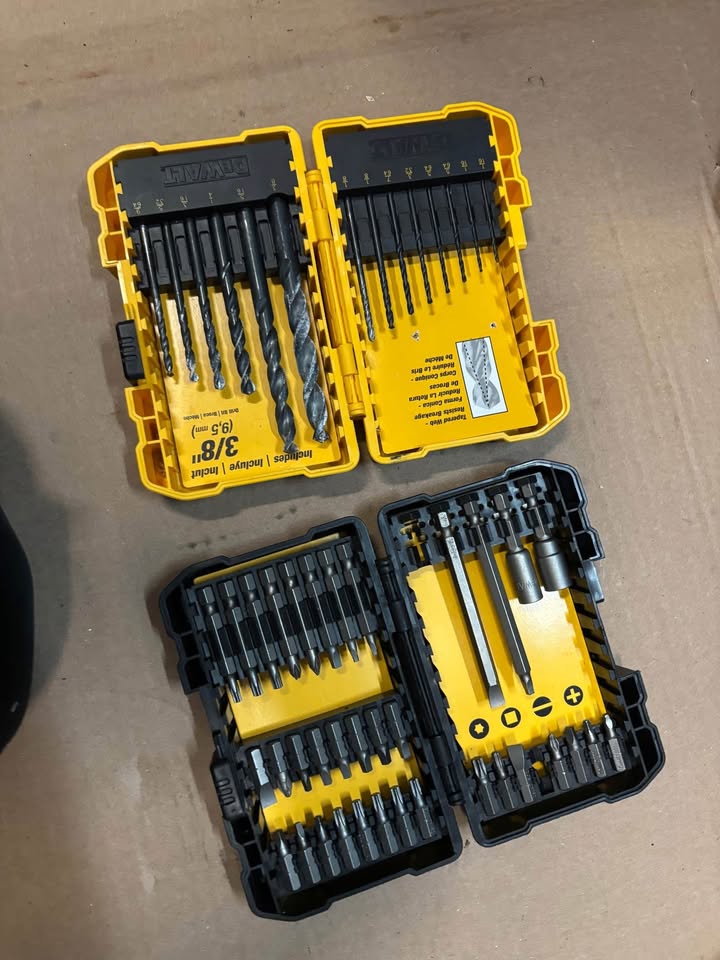Dewalt black oxide drill bit set and bit set - photo 2