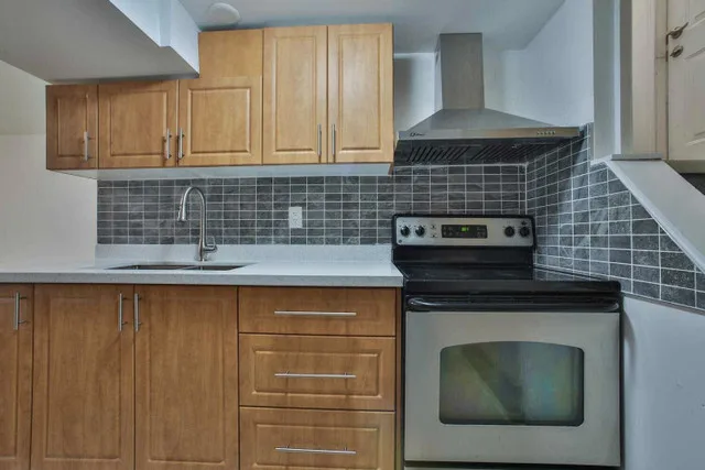 1 bedroom basement Apartment for rent image indicator(4)