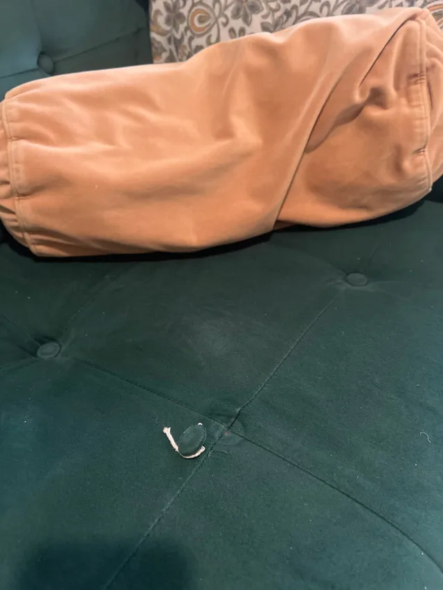 Structube Three Seater Sofa image indicator(4)