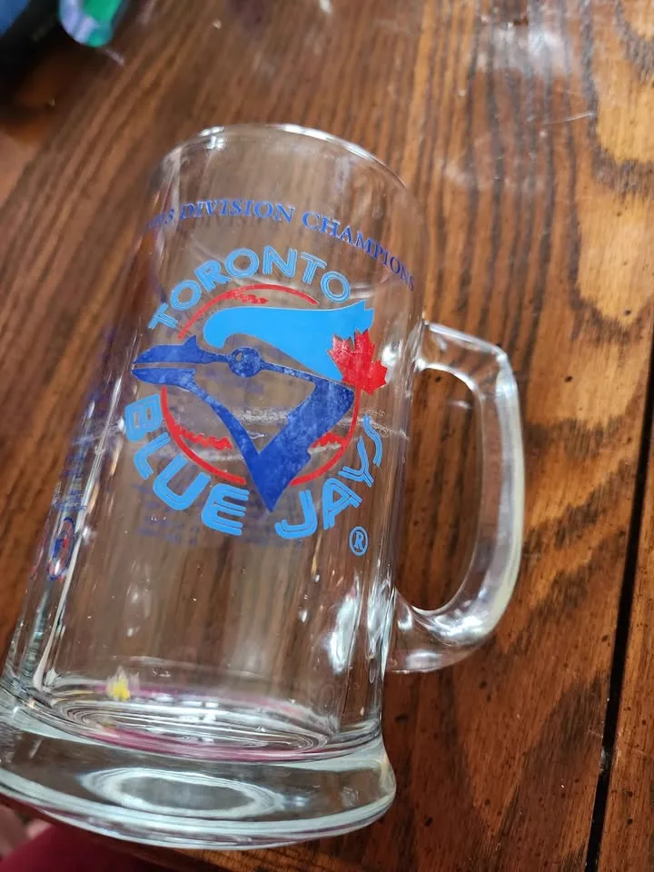 92/93 TORONTO BLUEJAYS 🥕CHAMPIONS GLASS BEER STINS 2 DIFFERENT image indicator(4)