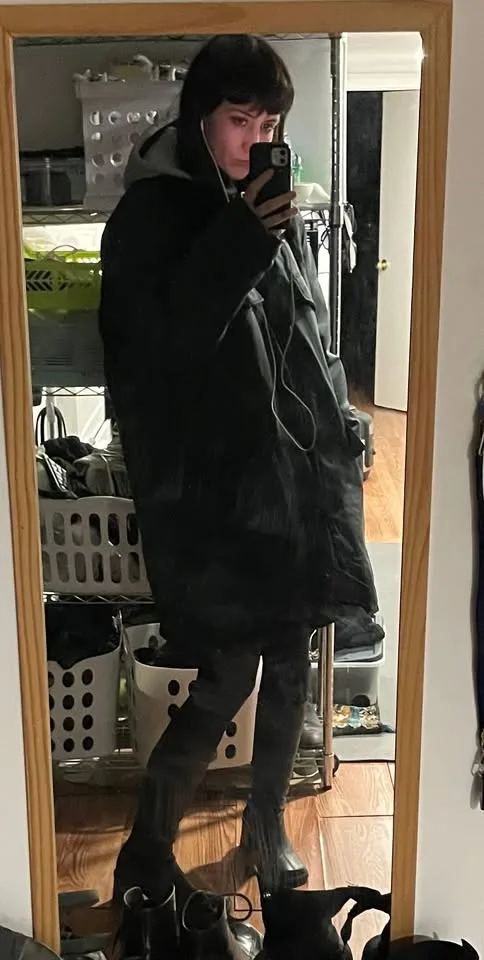 Vintage navy blue faux fur collared parka image indicator(6)