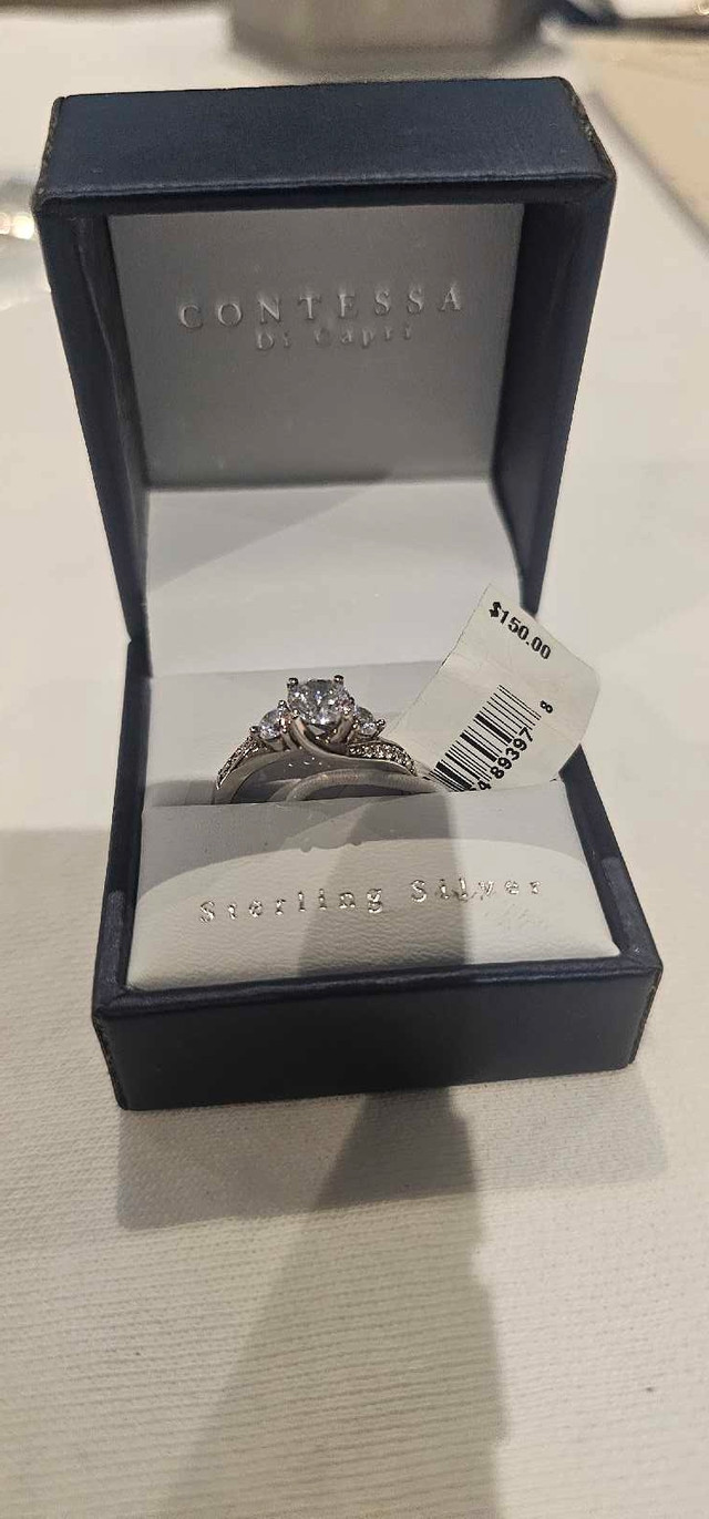 Contessa Ring size 7
