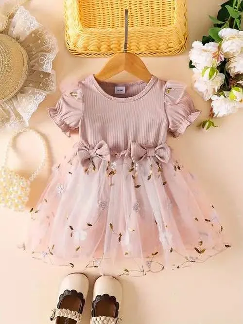 Girl dress size 3 years