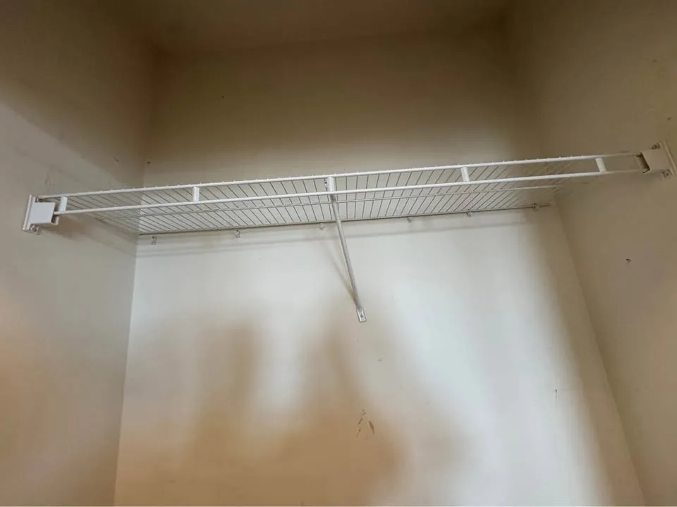 Closet wired shelf for 140cm long image indicator(2)