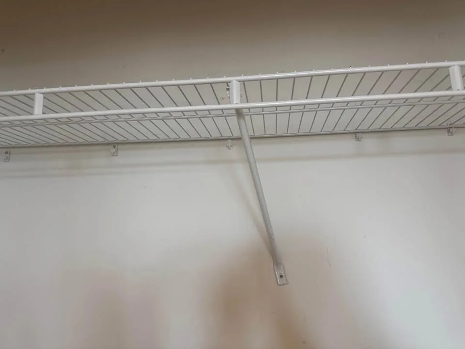 Closet wired shelf for 140cm long image indicator(3)