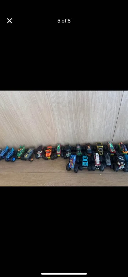 Monster truck image indicator(3)