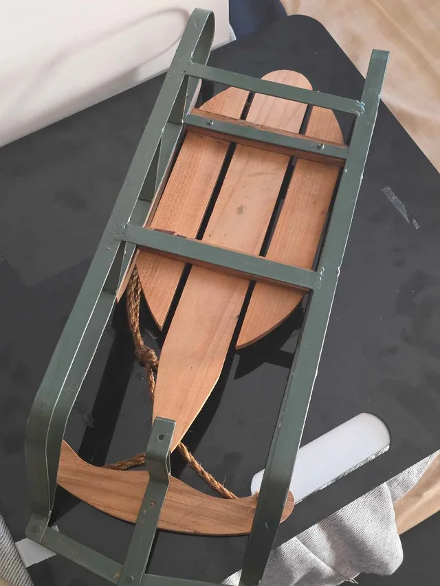 Toy sled great for children's play time or display image indicator(3)