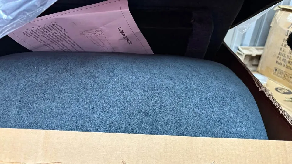 Febo 83'' Square Arms Teddy Sofa Solid Wood Frame with Pocket Sp image indicator(5)